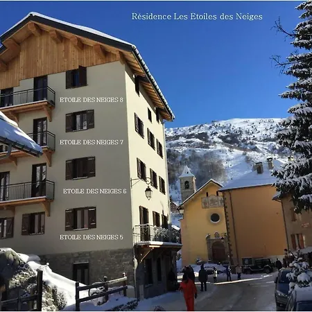 Les Etoiles Des Neiges 8 *